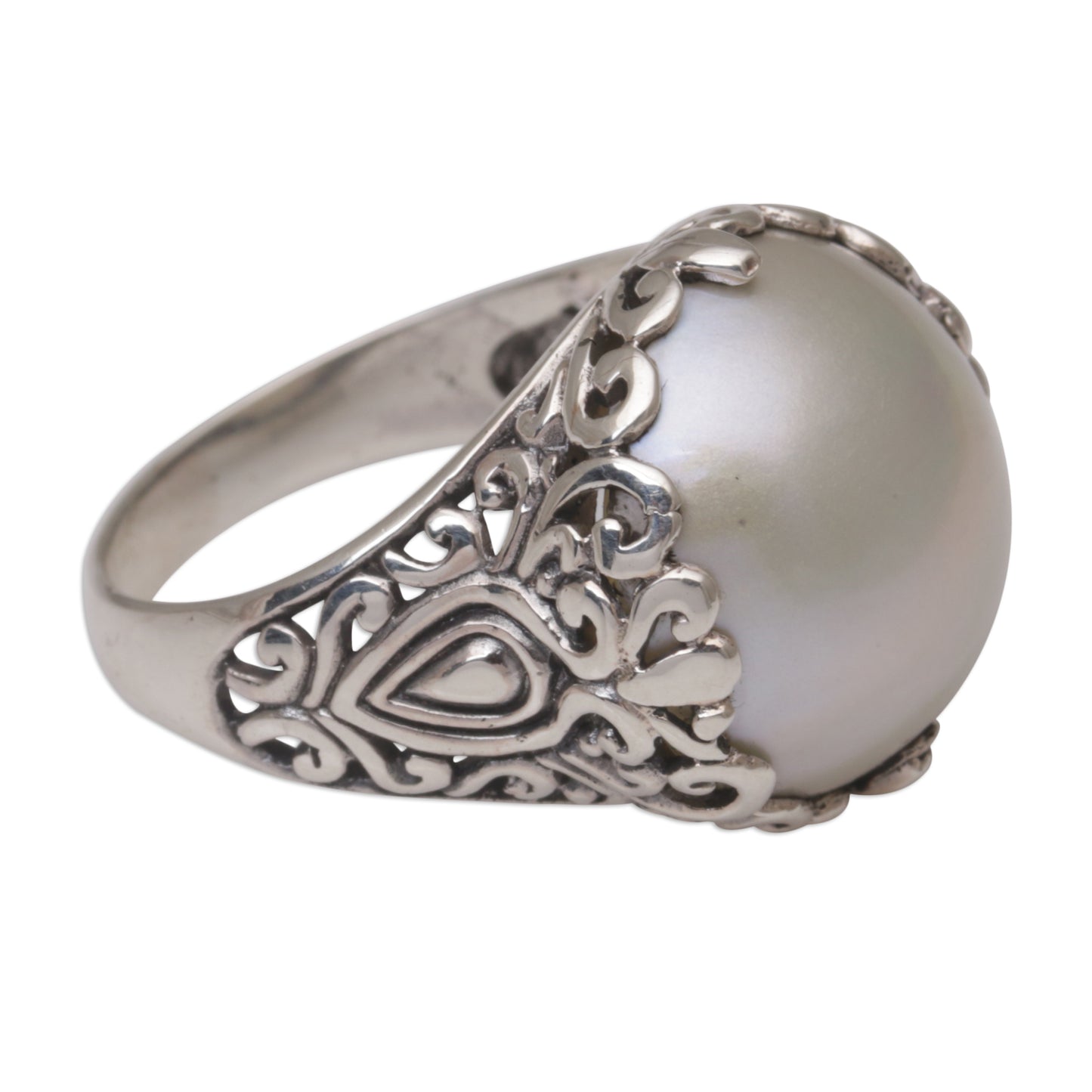 Palatial Dreams Pearl Cocktail Ring