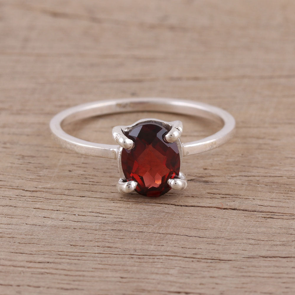 Glamorous Red Handmade Garnet 925 Sterling Silver Solitaire Ring