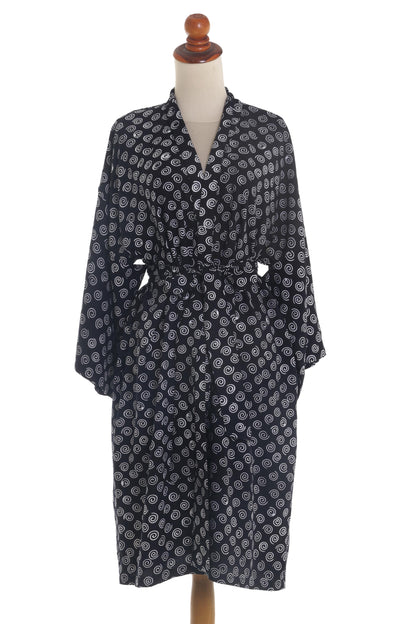 Sensational Swirls White Swirls on Black Rayon Short Robe