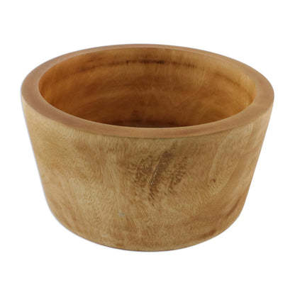 Casual Gathering Handmade Mango Wood Serving Bowl from Thailand