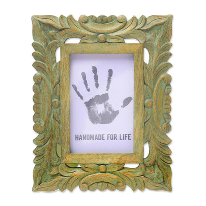 Majestic Leafy Vines Green Hand-Carved Rustic Leafy Vine 4x6 Photo Frame