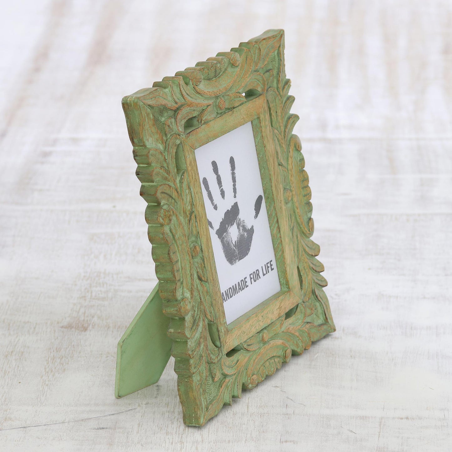 Majestic Leafy Vines Green Hand-Carved Rustic Leafy Vine 4x6 Photo Frame