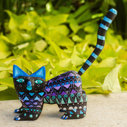 Nocturnal Cat Hand-Painted Wood Alebrije Cat Figurine from Mexico