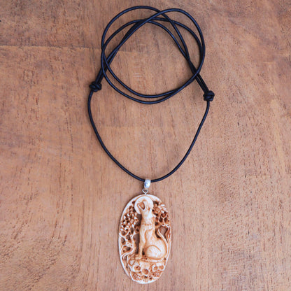 Setra Wolf Cow Bone Leather Pendant Necklace