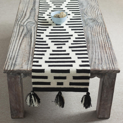 Diamond Illusion Diamond Motif Wool Table Runner in Black and Antique White