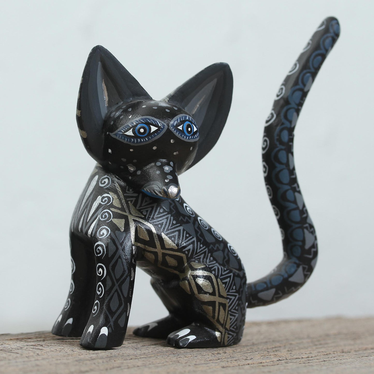 Black Fox Wood Alebrije Fox Figurine in Black from Mexico