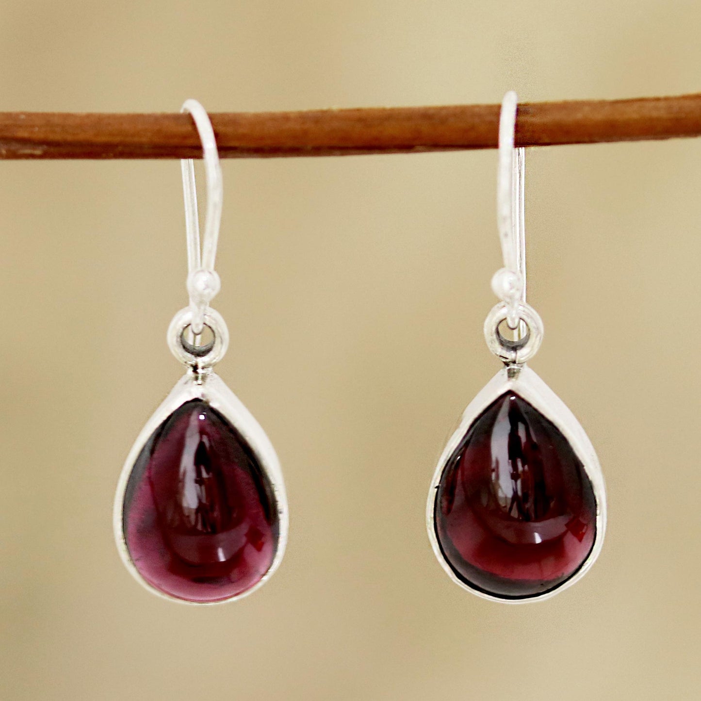 Red Glimmer Natural Teardrop Garnet Dangle Earrings from India