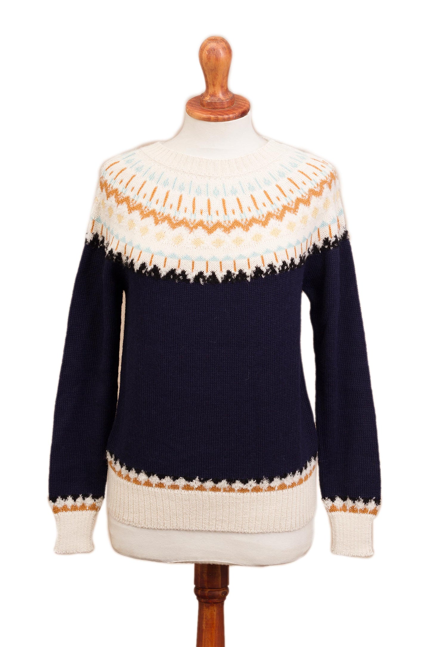 Apres-ski Midnight and Antique White 100% Alpaca Pullover from Peru