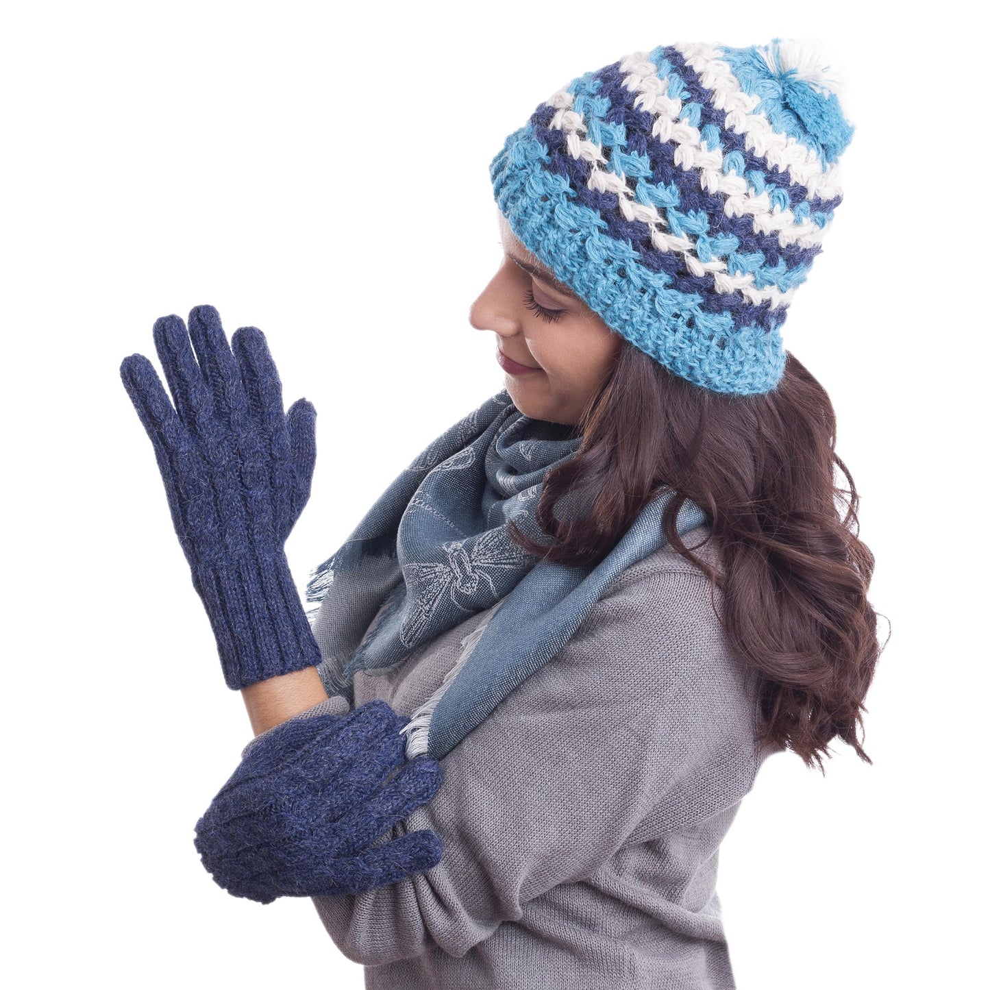 Winter Delight in Indigo 100% Alpaca Gloves in Indigo from Peru