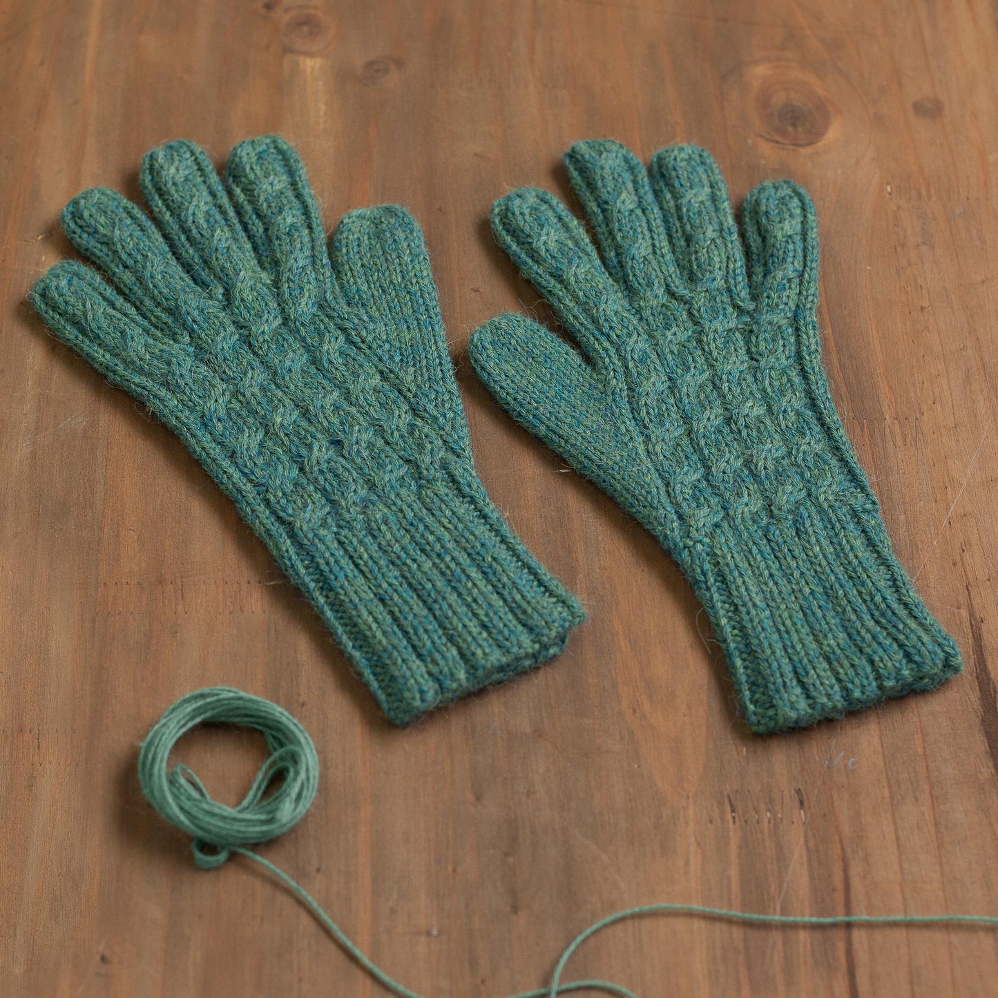 Winter Delight in Jade 100% Alpaca Gloves in Jade from Peru