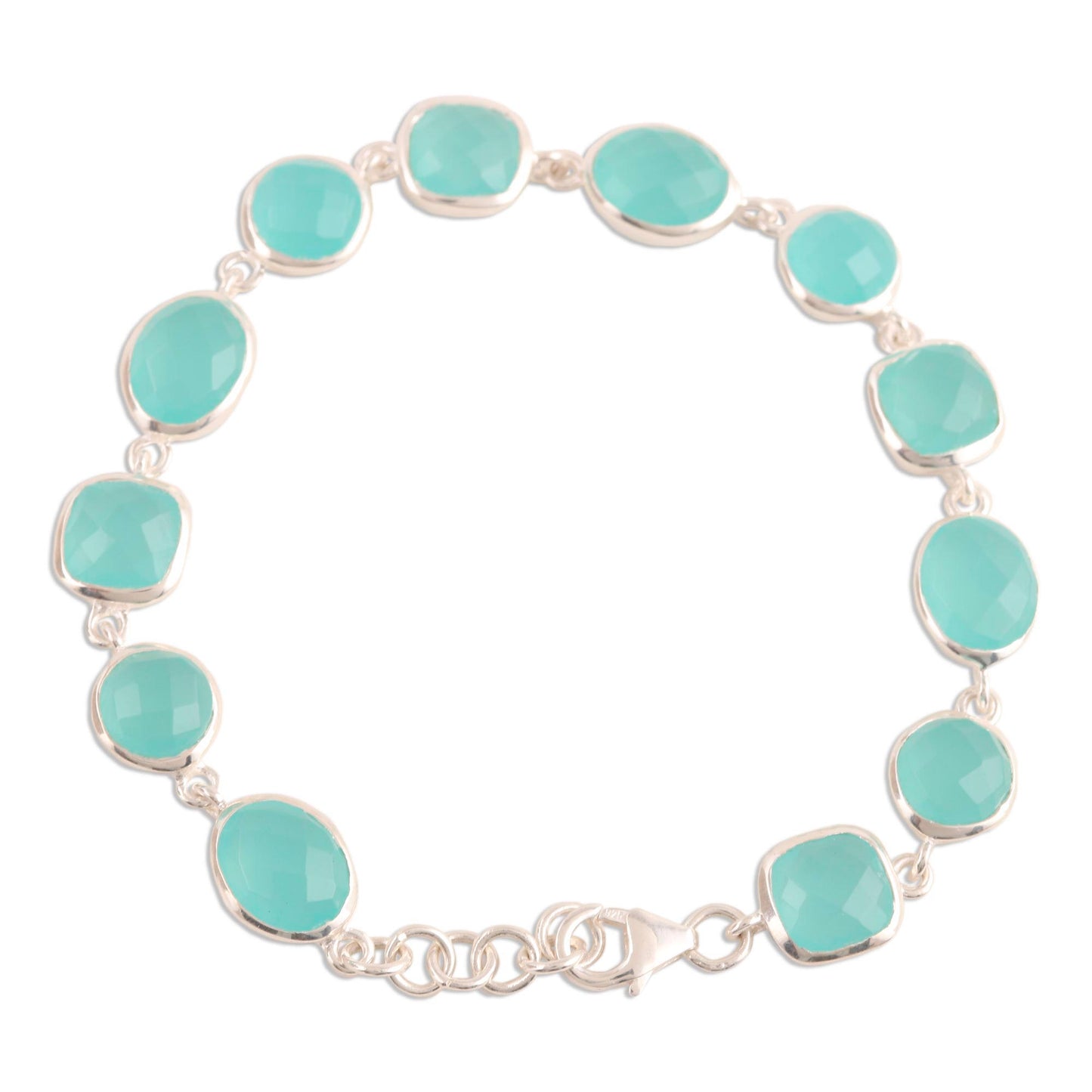 Dazzling Princess 31.5-Carat Blue Chalcedony Link Bracelet from India