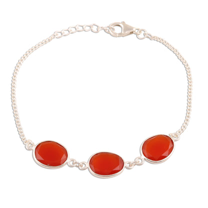 Fiery Glisten 15-Carat Carnelian Link Bracelet from India