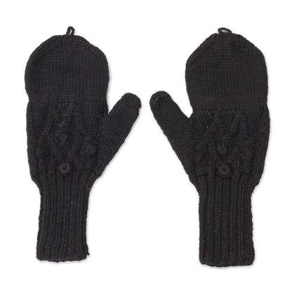 Diamond Elegance in Black Diamond Pattern 100% Alpaca Mittens in Black from Peru
