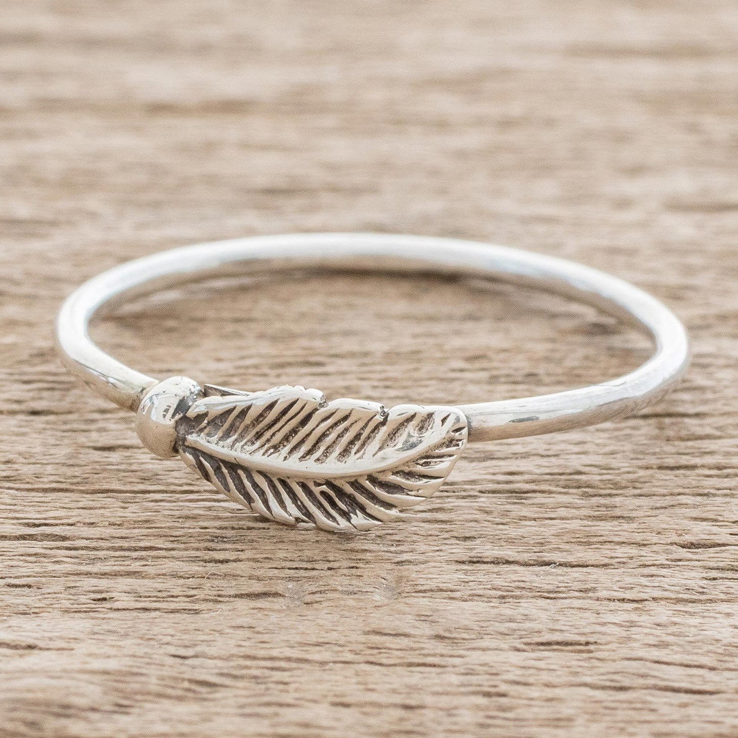 Fallen Feather Slender Sterling Silver Band Ring with Feather