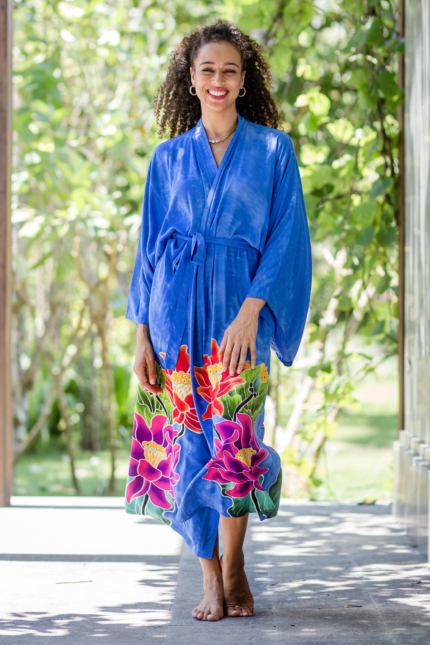 Beautiful Flowers in Blue Blue and Multicolored Floral Rayon Robe