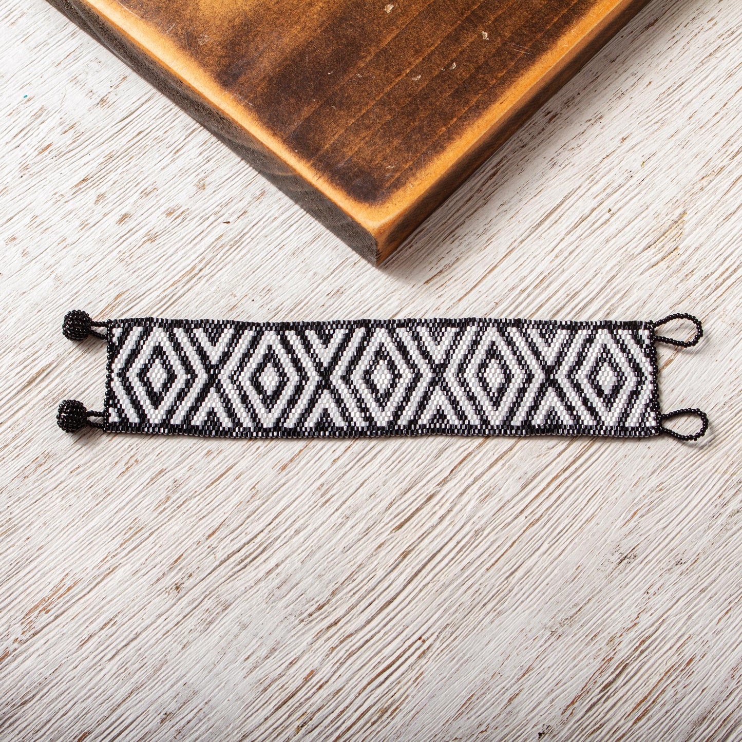 Black and White Diamonds Huichol Handmade Black and White Beadwork Bracelet