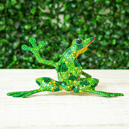 Green Tree Frog Handmade Wood Green Frog Alebrije Sculpture from Mexico