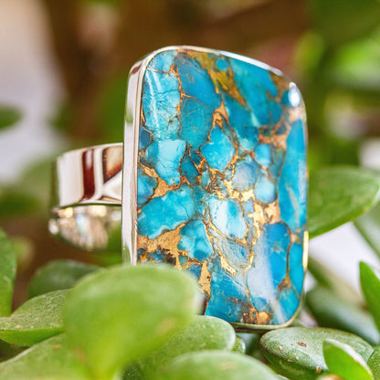 Serene Caribbean Taxco Silver Cocktail Ring with Composite Turquoise