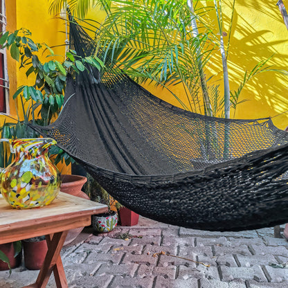 Uxmal Night Handmade Black Rope Hammock (Triple)