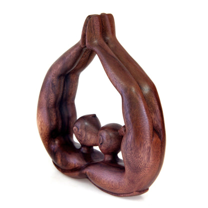 Heart Kissing Suar Wood Sculpture