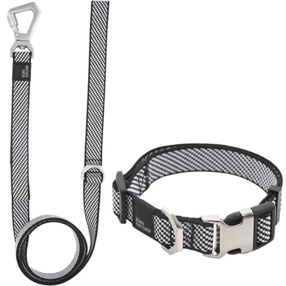 Pet Life&reg; Escapade 2-in-1 Leash & Collar