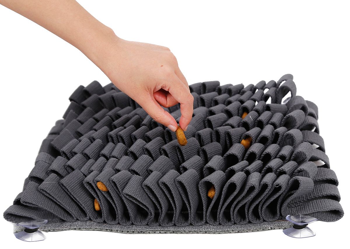 Pet Life ® 'Sniffer Grip' Interactive Anti-Skid Suction Pet Snuffle Mat