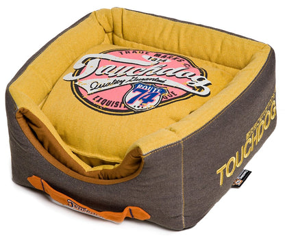 Touchdog&reg; Vintage Printed Dog House Bed