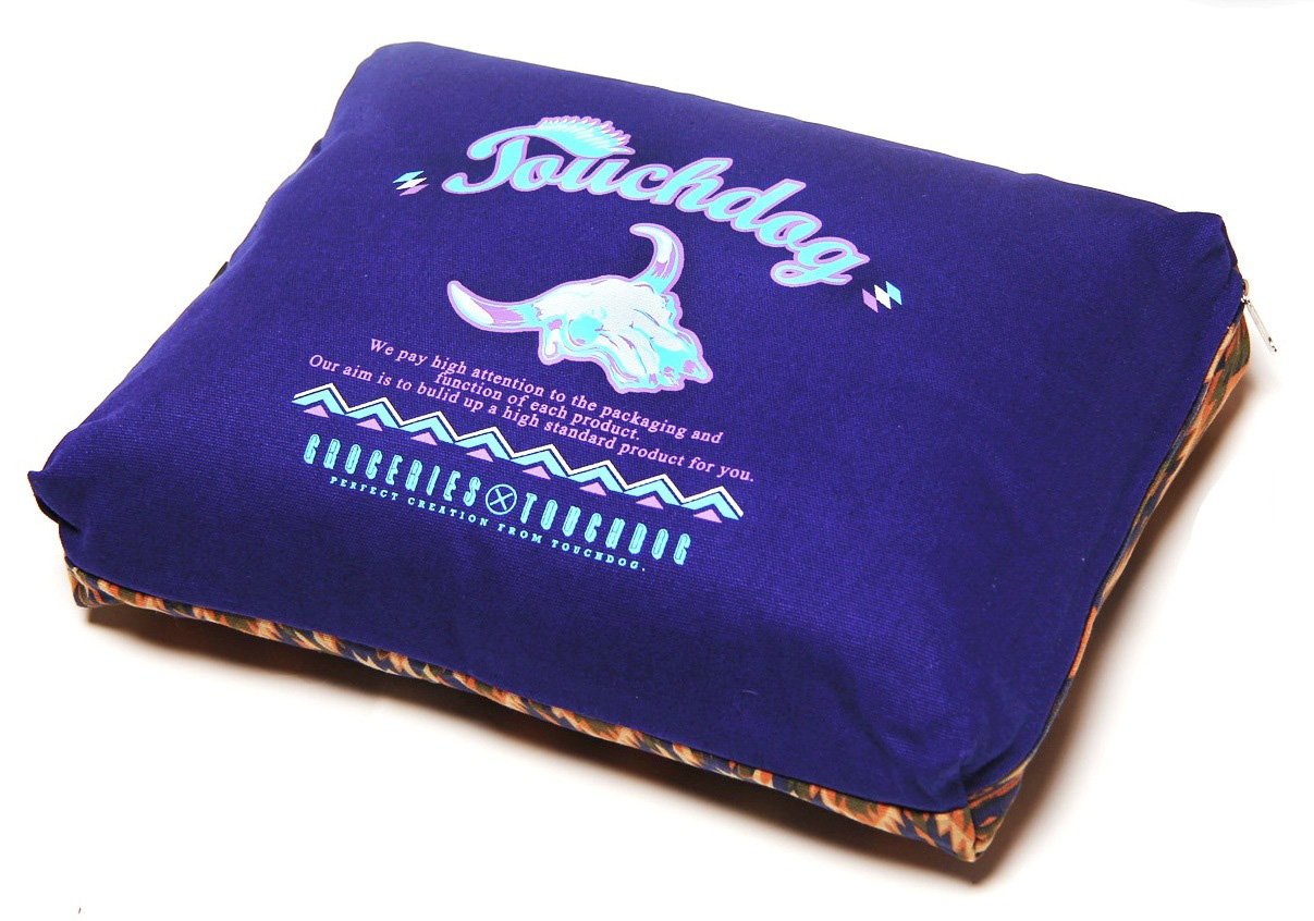 Touchdog&reg; 70's Vintage Diamond Dog Bed